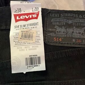 LEVIS 514 Slim Straight